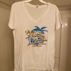 Women’s Dierks Bentley concert tee shirt